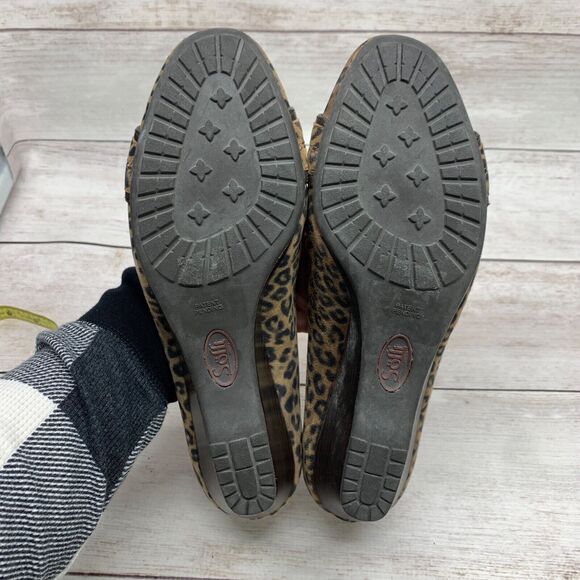 Sofft Womens Leopard Animal Print Closed Toe Dress Shoe Size 10M Heel - Picture 7 of 11